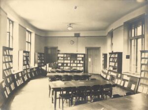 Kolozsvári Egyetemi Könyvtár, folyóiratolvasó (1910 körül)